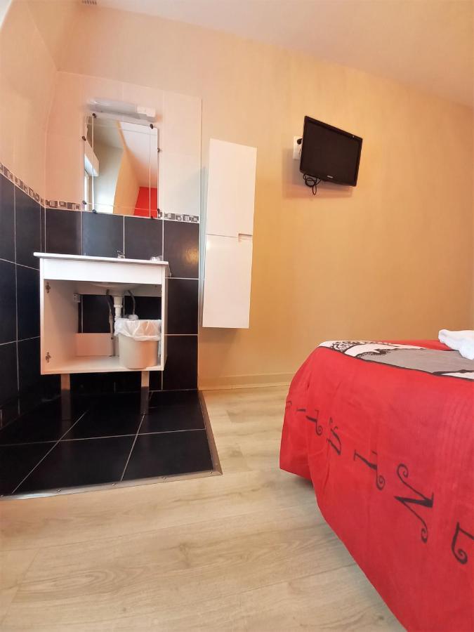 Le Terminus Fasthotel Soissons Centre Bagian luar foto